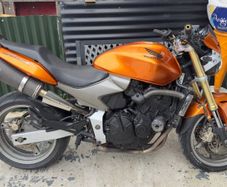 Honda Hornet CB600F 2006