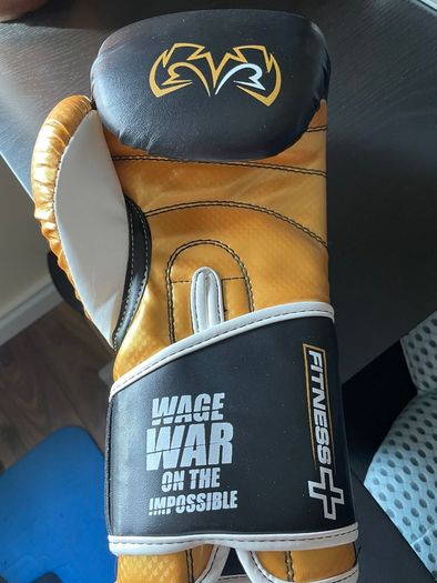 Boxing gloves - Katie Taylor special edition - New