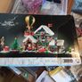 Lego Icons 10339 Santa's Post Office Image 2