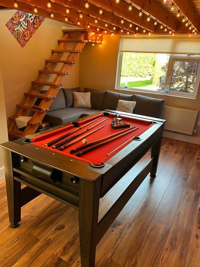 Pool/Air Hockey/Table tennis Table