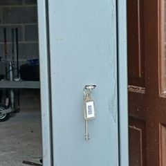 Gun locker