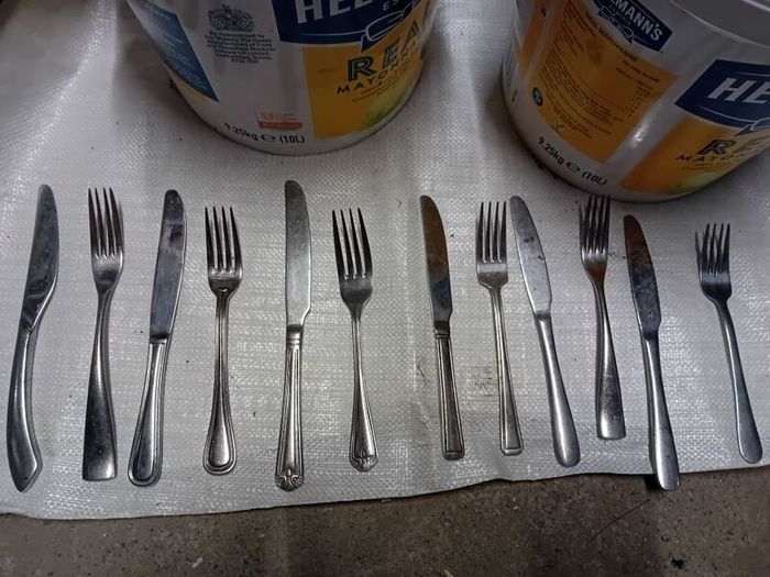 knives and forks