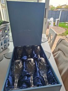 6 Newbridge wine glasses
