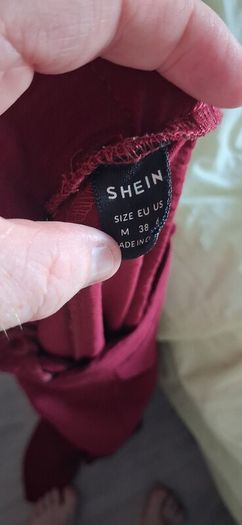 2 womens sets size m
