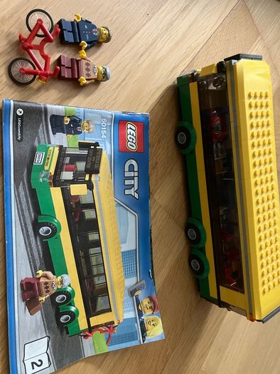 LEGO City Bus Station (60154)