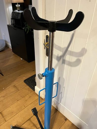 Transmission Jack