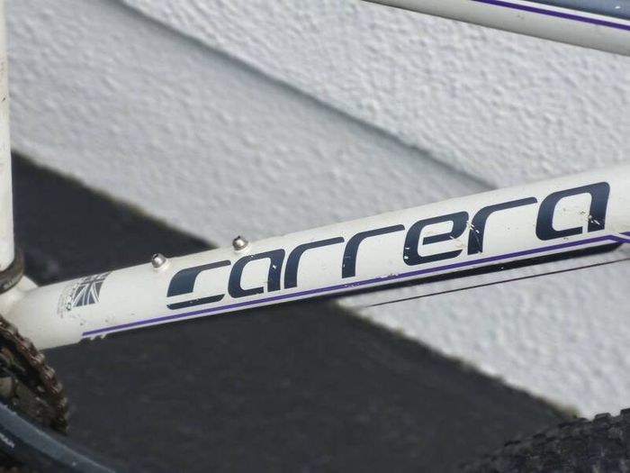 Mountain Bike Carerra Valour 27.5 Wheels