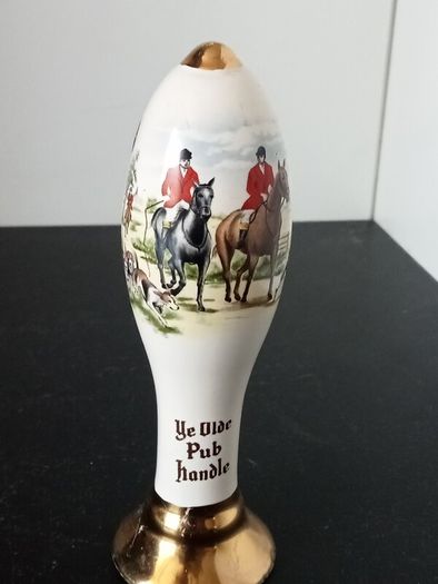 Ye Olde Vintage C1960' Pub Handle Ceramic Mead Decanter filled with Mead