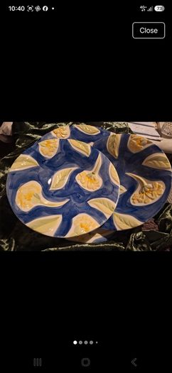 Large Serving dish /2 smaller ones