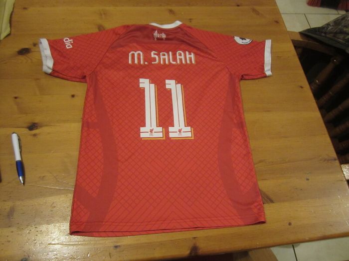 Liverpool....m,salah   Size 176