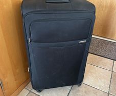 Large Black Samsonite Suitcase