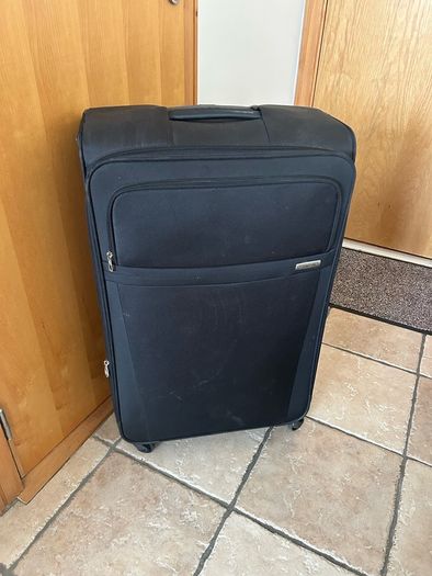 Large Black Samsonite Suitcase