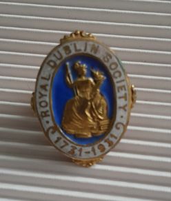 BADGE - Dublin Royal Society - 1731 - 1931- T.Collins