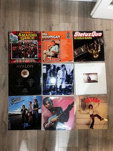 Records / Vinyls