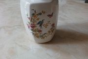 Wicklow Vale  Ireland Bird &amp; Butterfly Pattern Vase.