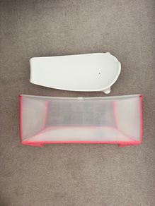 Stokke Foldable Baby Bath w Newborn Seat