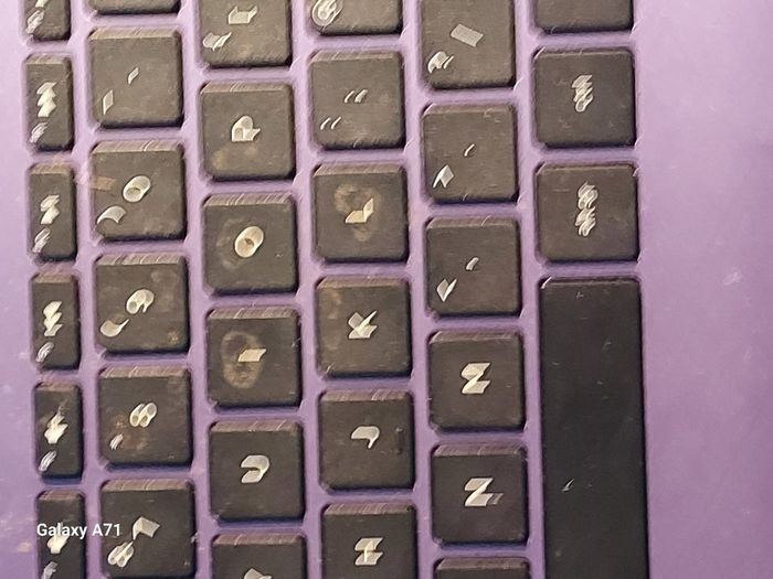 HP 15.6 inch Laptop, Purple, Model TPN-C125, Intel Pentium CPU 3825U, 1.9GHz, 4GB Ram, 300GB HDD, Windows 10, Microsoft Edge, Chrome, and VLC
