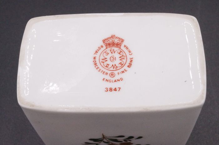 Vintage Royal Worcester Tea Holder
