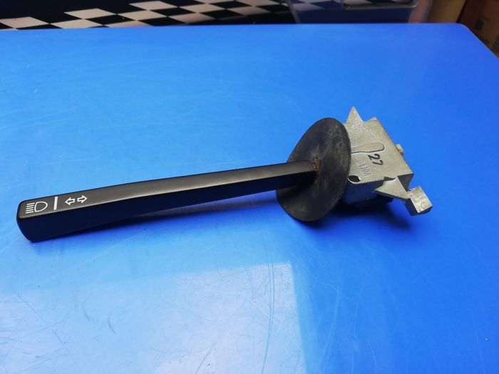 Volvo 240/260 indicator switch