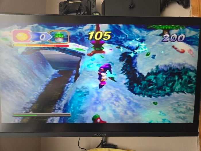 Sega Saturn w/ 3D Control Pad, Arcade Racer, Lightgun and Games