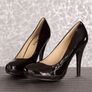 black lacquered heels size uk 2 Image 3
