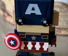 LEGO BrickHeadz Captain America 41589