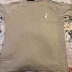 On cloud T-shirt