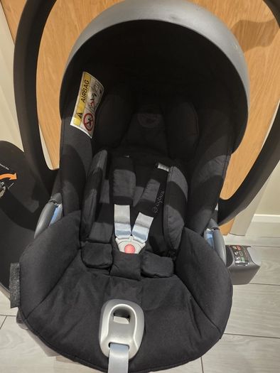 Cybex Cloud Z 360 car seat and ISOFix Professionally CLEANED
