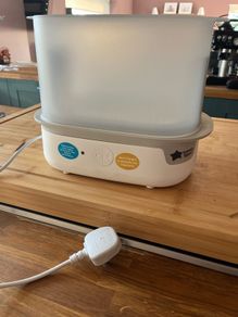Bottle steriliser