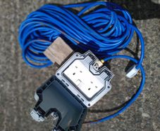 Heavy-Duty Waterproof Outdoor Extension Lead Double IP66 Socket