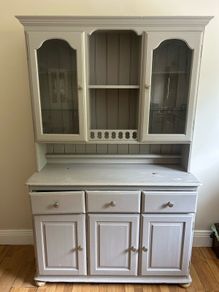vintage  dresser