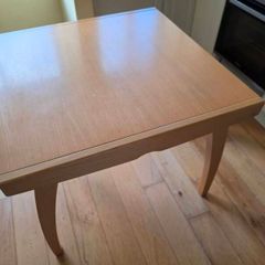 Extendable Dining Table