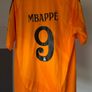 Real Madrid jersey Image 2