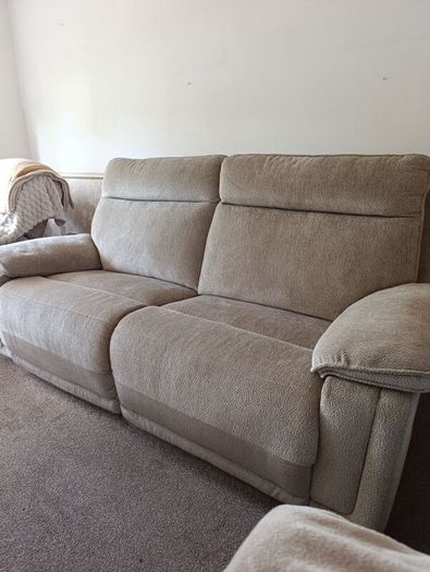 3 seater recliner sofa
