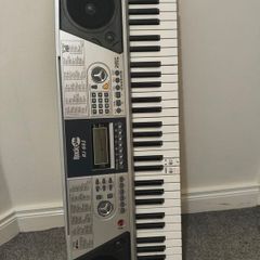 The RockJam 661 keyboard piano
