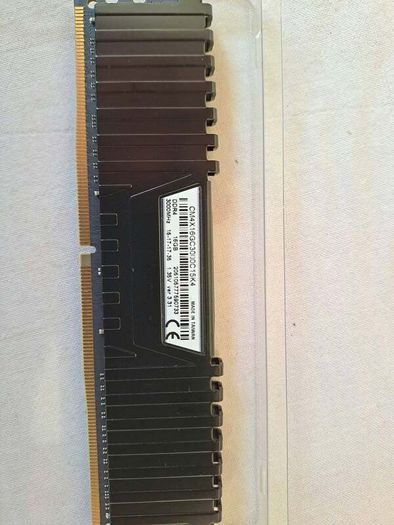 Corsair Vengeance LPX 32GB DDR4-3000 CL15 (2 x 16GB)