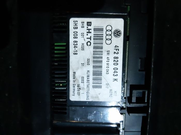 Audi A6 2006 Heater Control Panel 4f2820043k