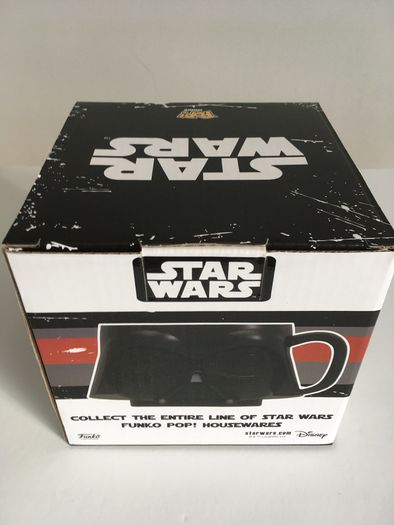 (NEW) Star Wars Mug and Coin