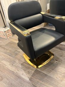 Hairdresser chair