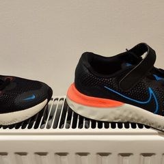 Nike runners girls UK 2