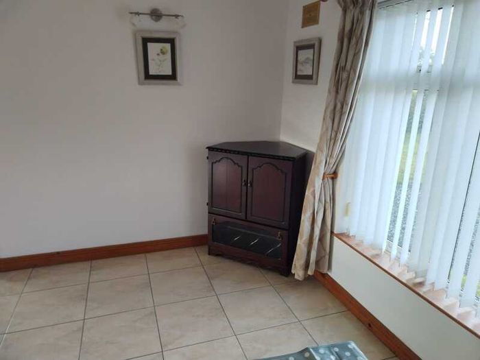 Television Unit - TV Wooden Corner Unit with folding doors & Pull Down Glass Cabinet Door - For Kitchen, Bedroom, Sitting, Lounge, Conservatory / Sun Room etc in your house