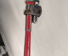 pipe wrench