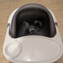 booster feeding seat