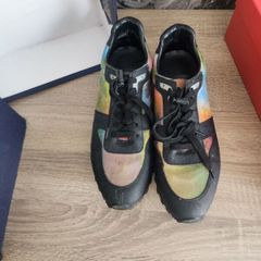 mens trainers