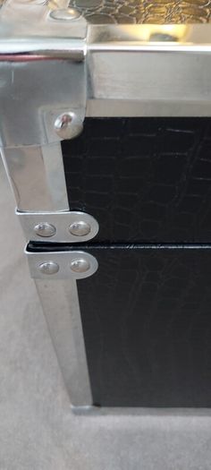 Storage box/Side table