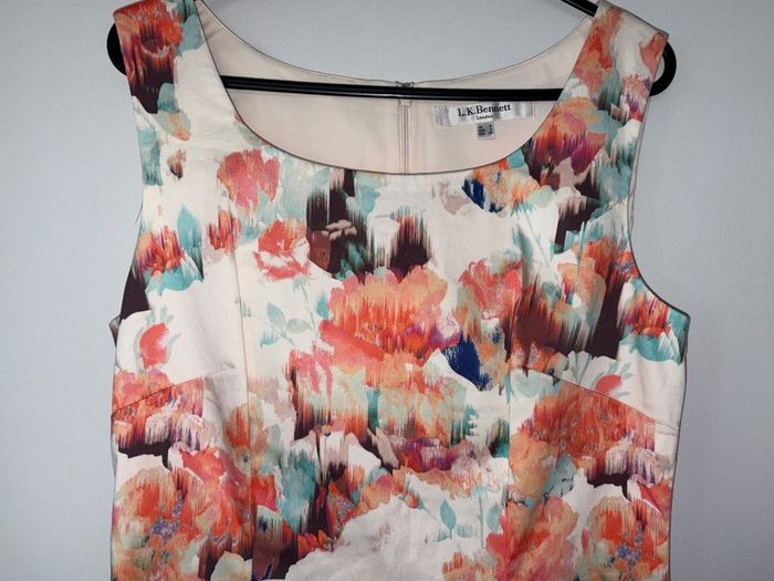 Stunning L.K. Bennett Dr Roxette Watercolour Floral Pencil Dress UK 8 Fully Lined Designer Occasion Dress