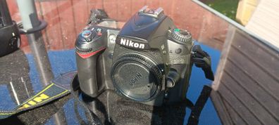 Nikon D90