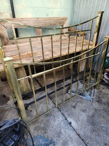 Vicrorian solid brass five foot bed. professionally polished.