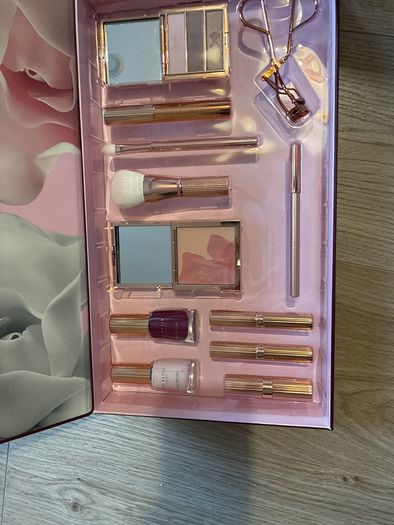 Ted Baker make up gift set