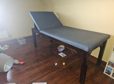 medical consult bench